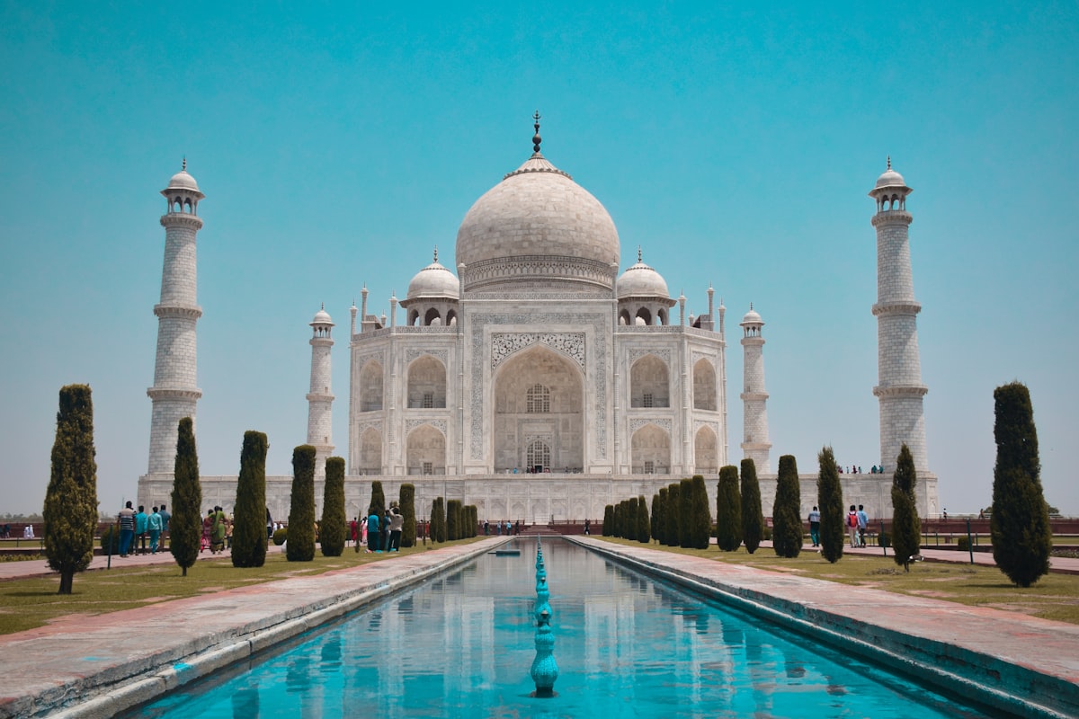 The Taj Mahal: Architecture, Love Story and Cultural Significance Explained