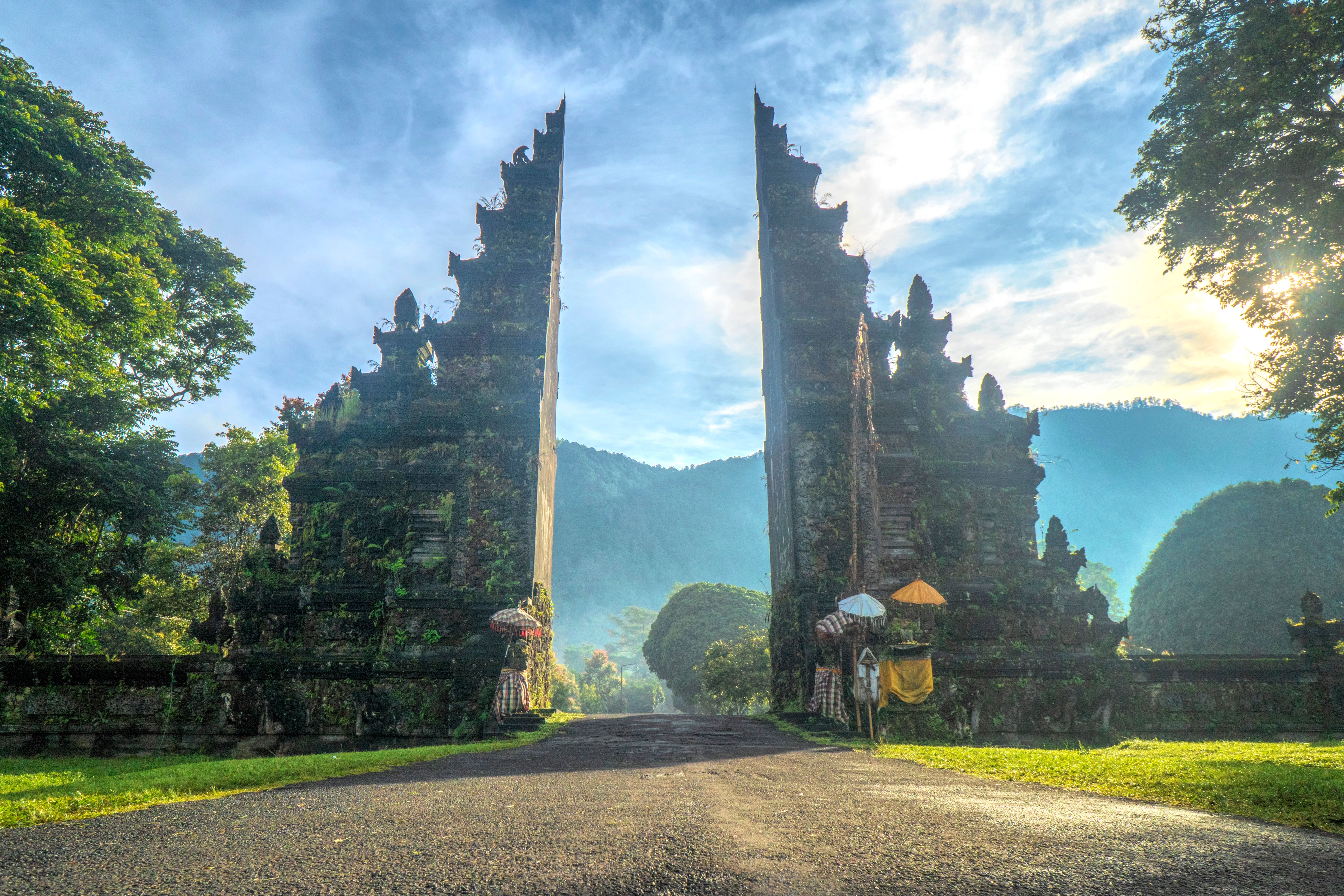 Balinese Hindu Culture: Ceremonies, Temples, and the Island’s Spiritual Heart